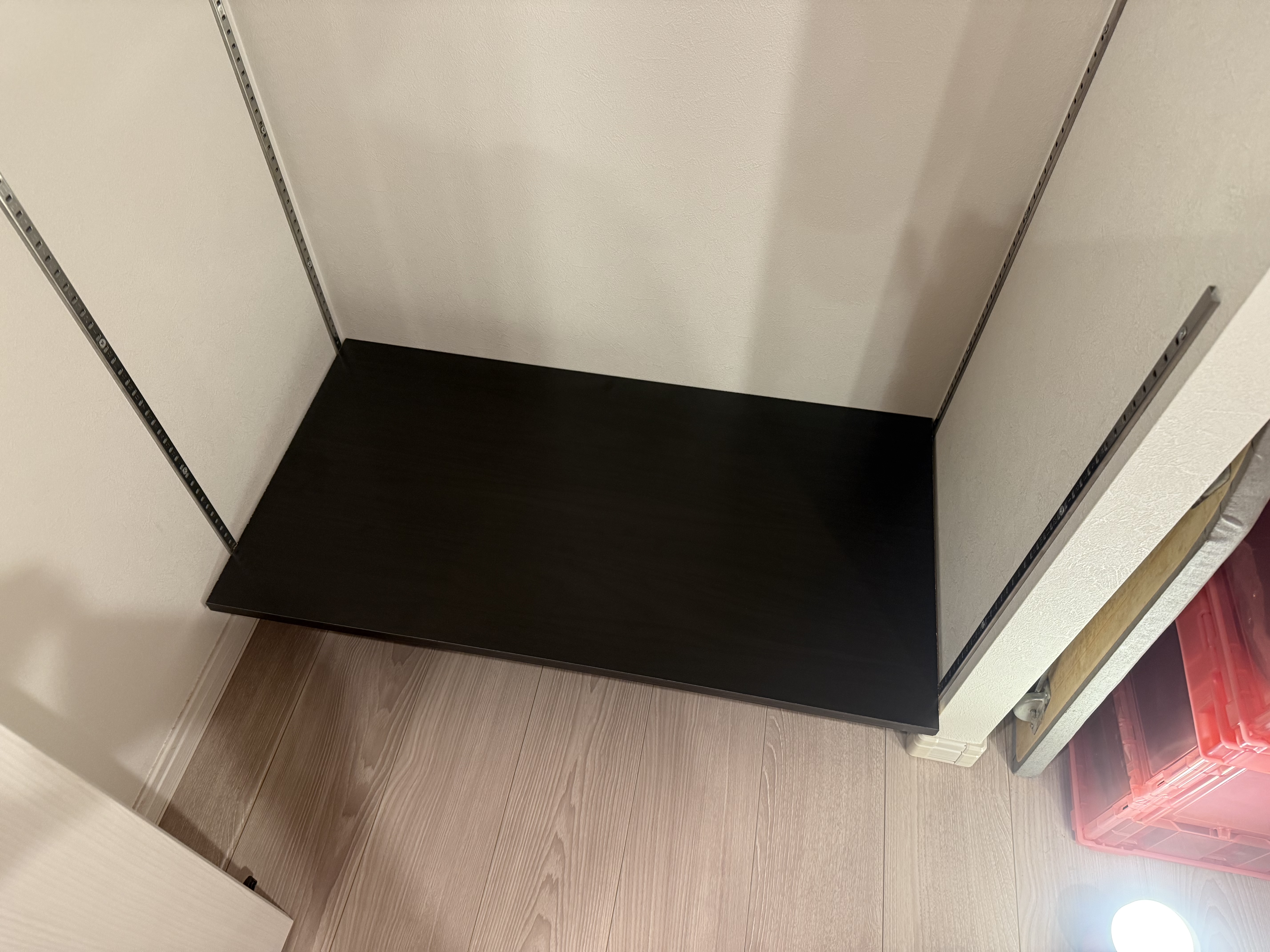 クローゼット可動棚 2